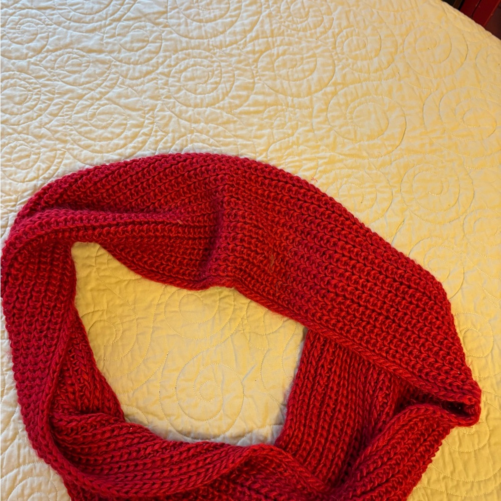 Red Knit Scarf